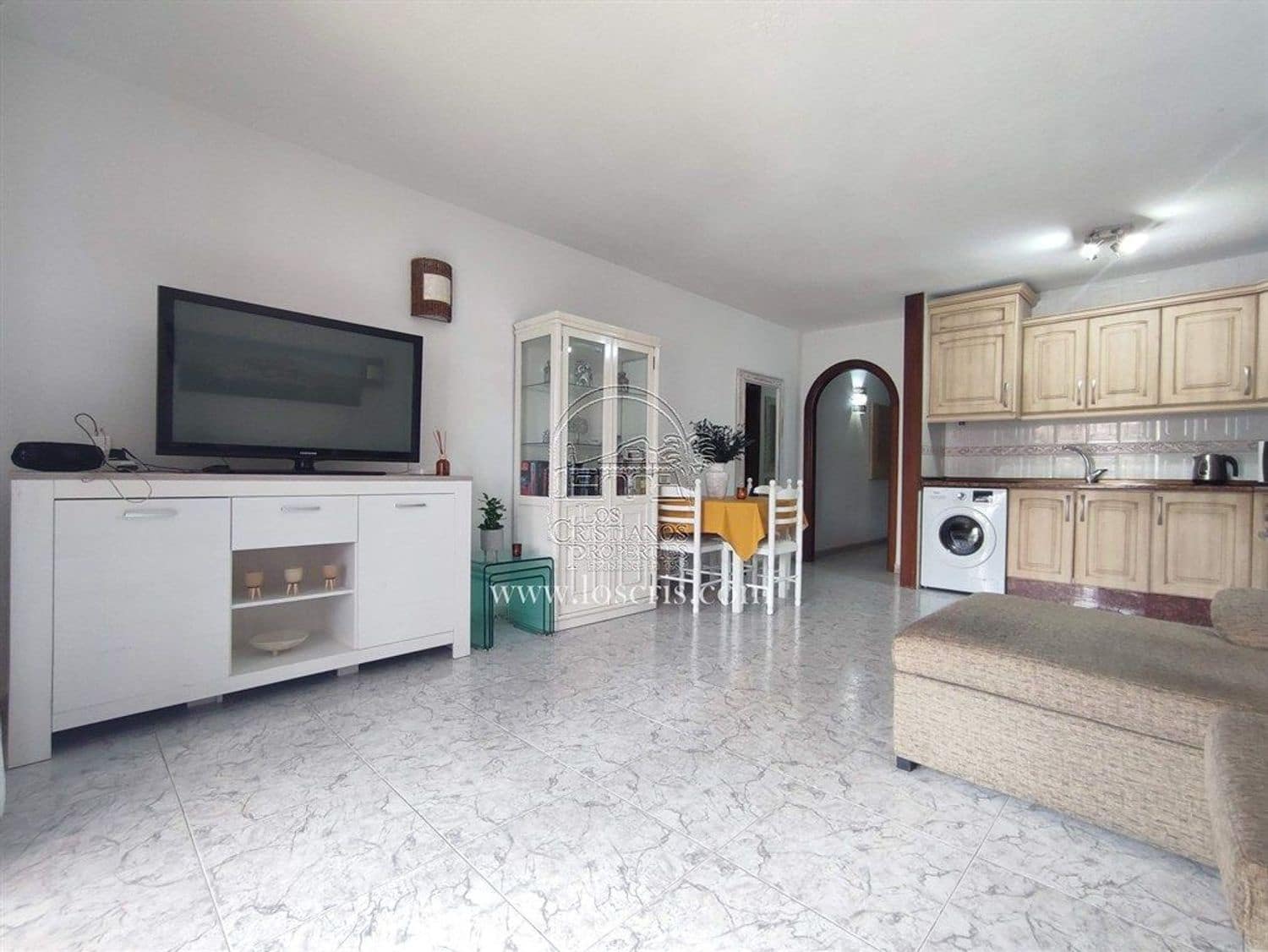 1 Zimmer Apartment zu verkaufen in Los Cristianos mit Pool Garage - 285.000 € (Ref: 9455715)