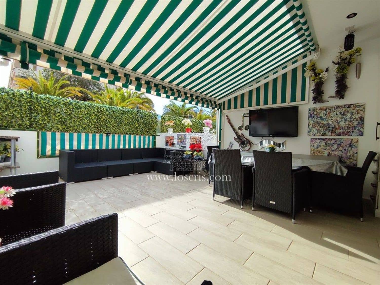 1 chambre Appartement à vendre à Los Cristianos avec piscine garage - 295 000 € (Ref: 9470301)