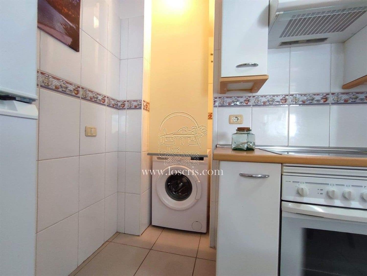 1 sypialnia Apartament na sprzedaż w Los Cristianos z basenem garażem - 285 000 € (Ref: 9471906)