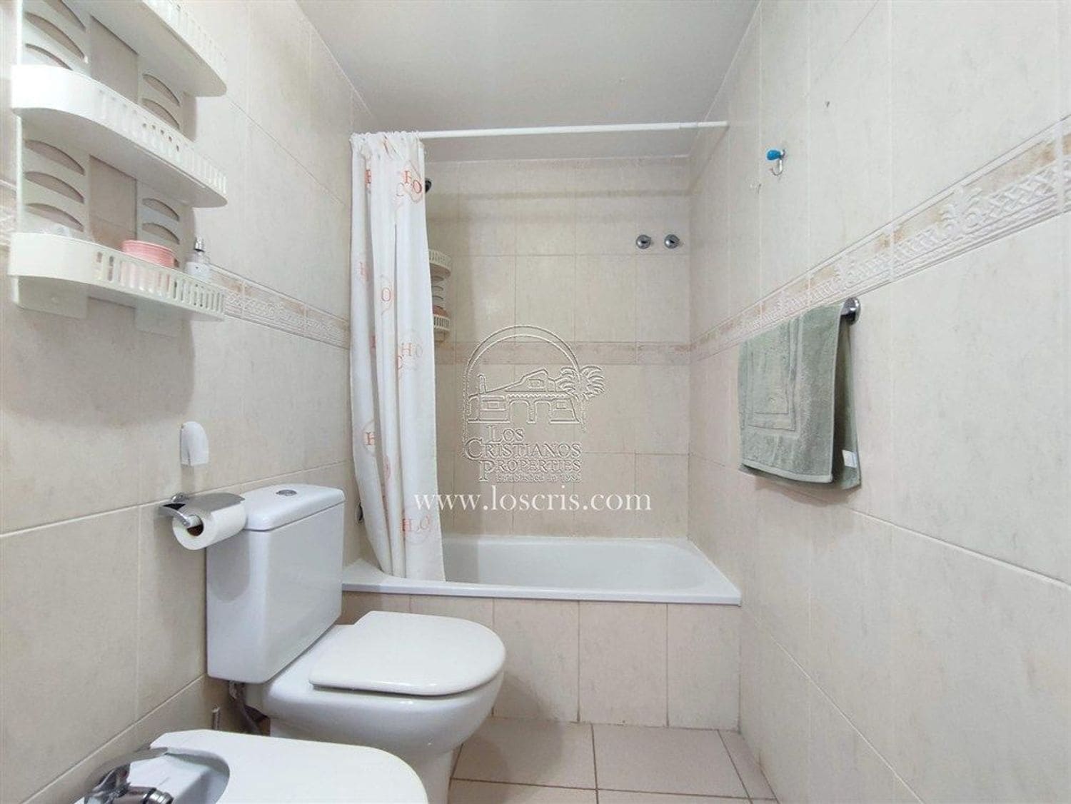 1 sypialnia Apartament na sprzedaż w Los Cristianos z basenem garażem - 285 000 € (Ref: 9471906)