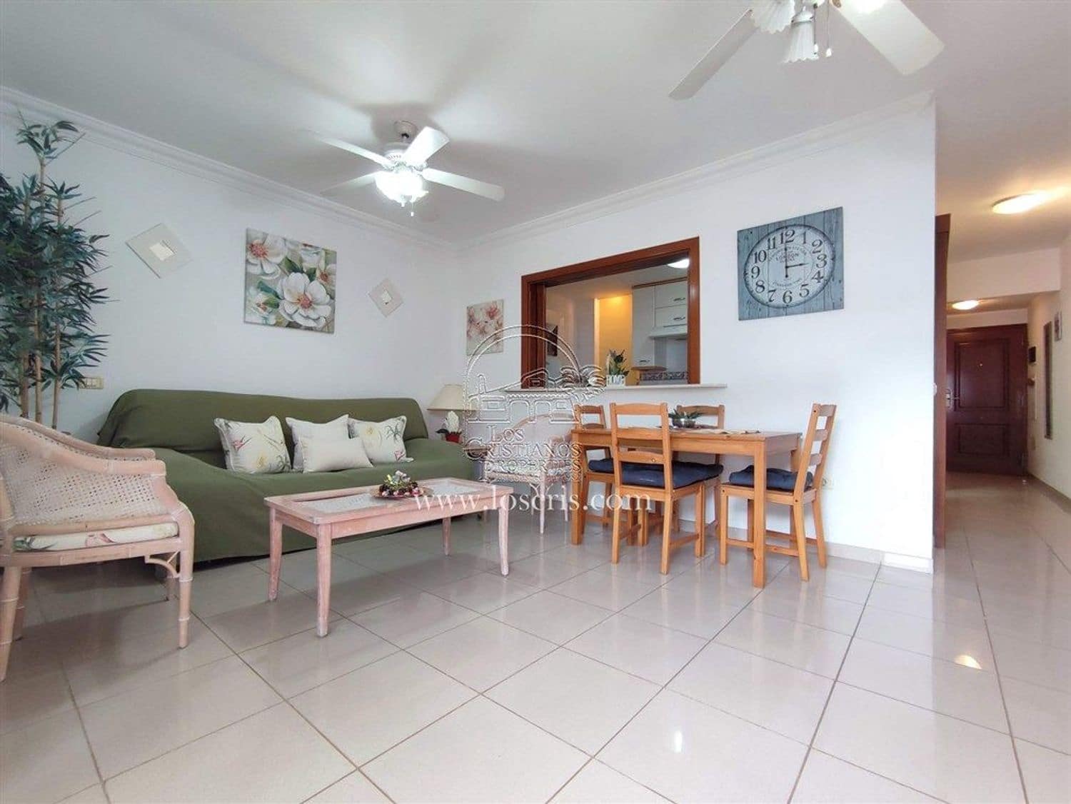 1 sypialnia Apartament na sprzedaż w Los Cristianos z basenem garażem - 285 000 € (Ref: 9471906)