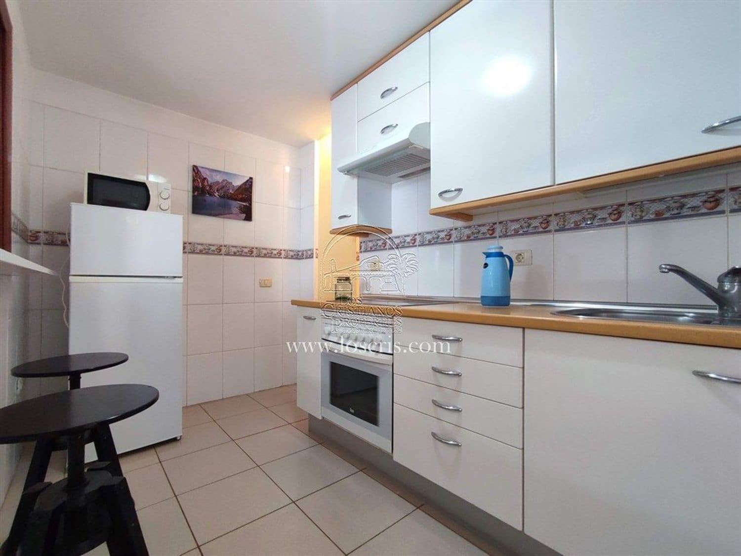 1 sypialnia Apartament na sprzedaż w Los Cristianos z basenem garażem - 285 000 € (Ref: 9471906)