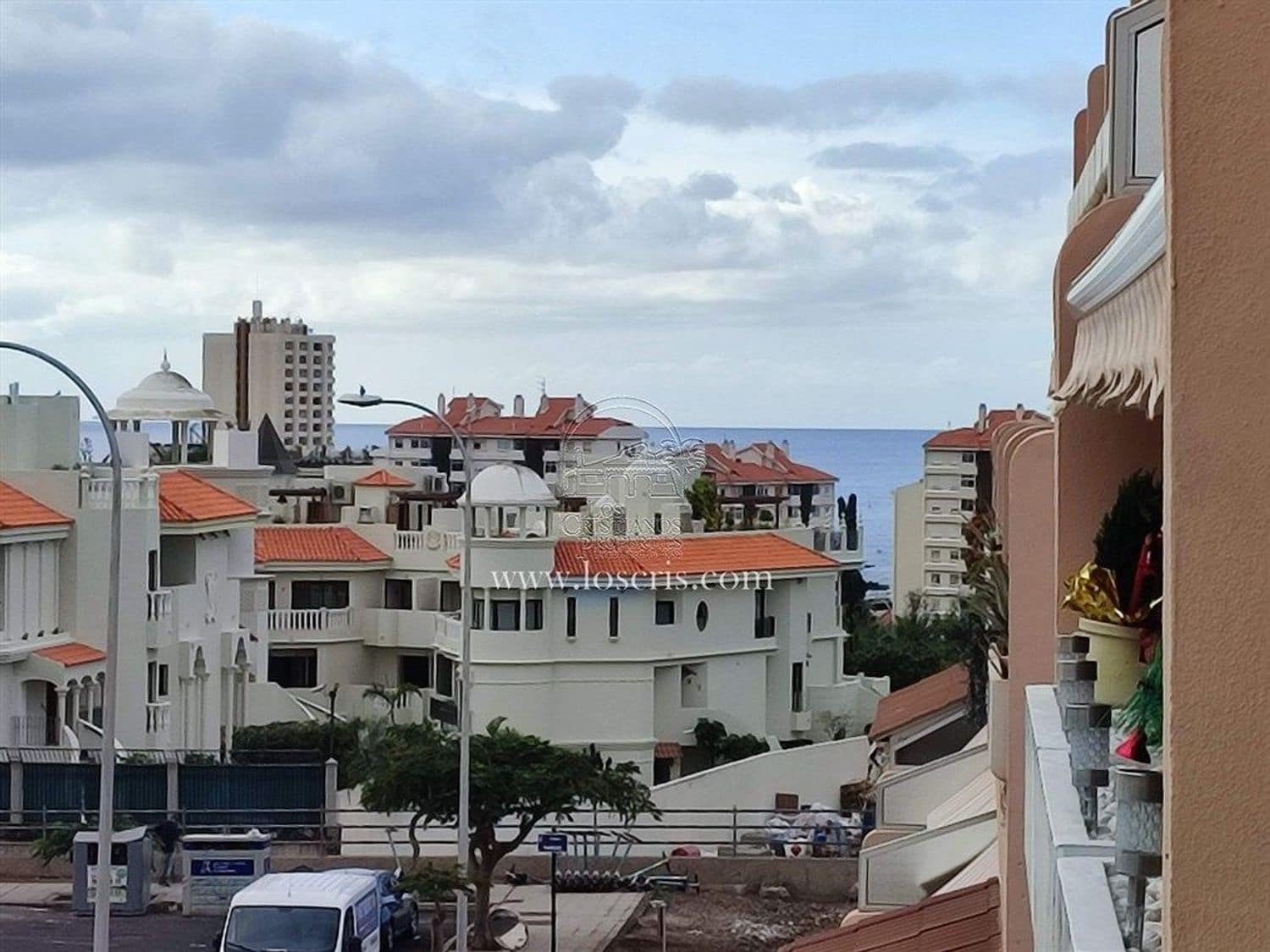 1 sypialnia Apartament na sprzedaż w Los Cristianos z basenem garażem - 285 000 € (Ref: 9471906)