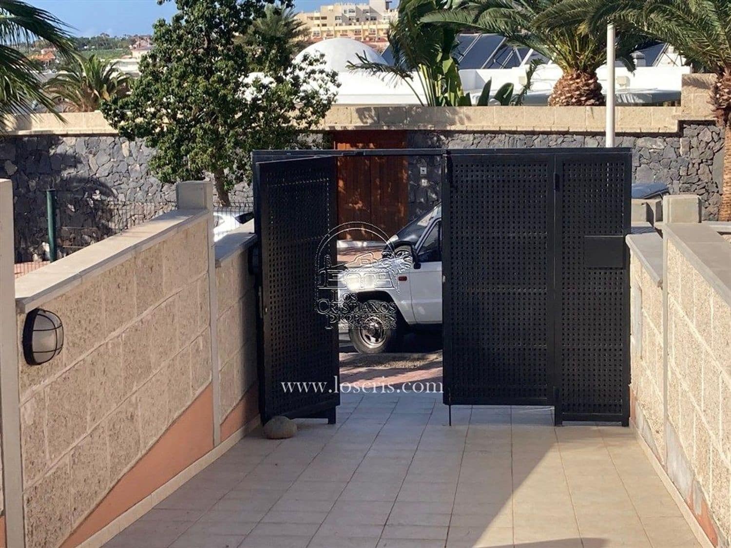 1 quarto Apartamento para venda em Costa Adeje com garagem - 350 000 € (Ref: 9471907)