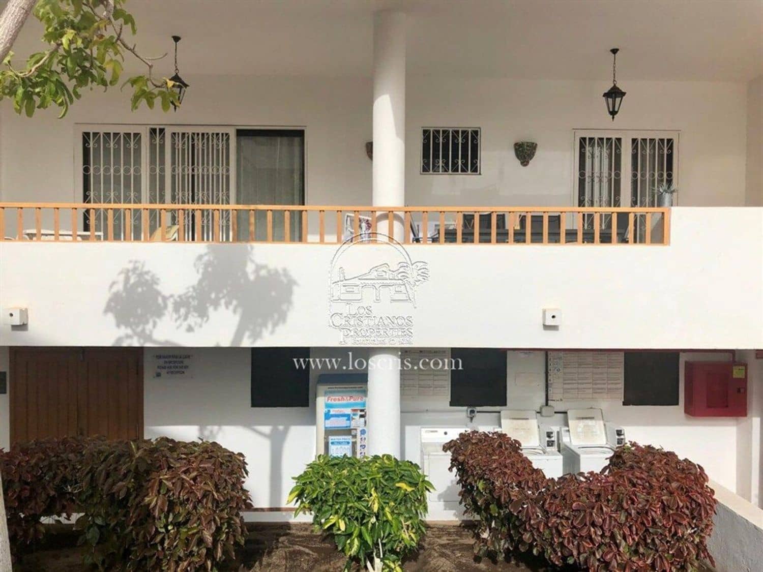 2 bedroom Apartment for sale in Los Cristianos with pool garage - € 460,000 (Ref: 9480790)