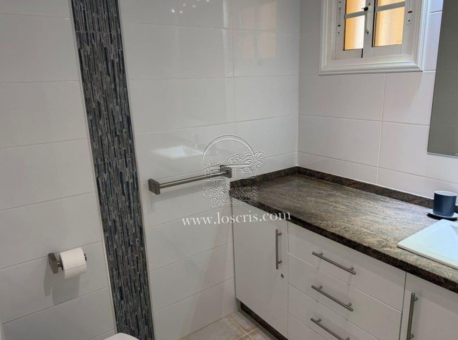 1 bedroom Apartment for sale in Los Cristianos with pool garage - € 299,000 (Ref: 9480791)