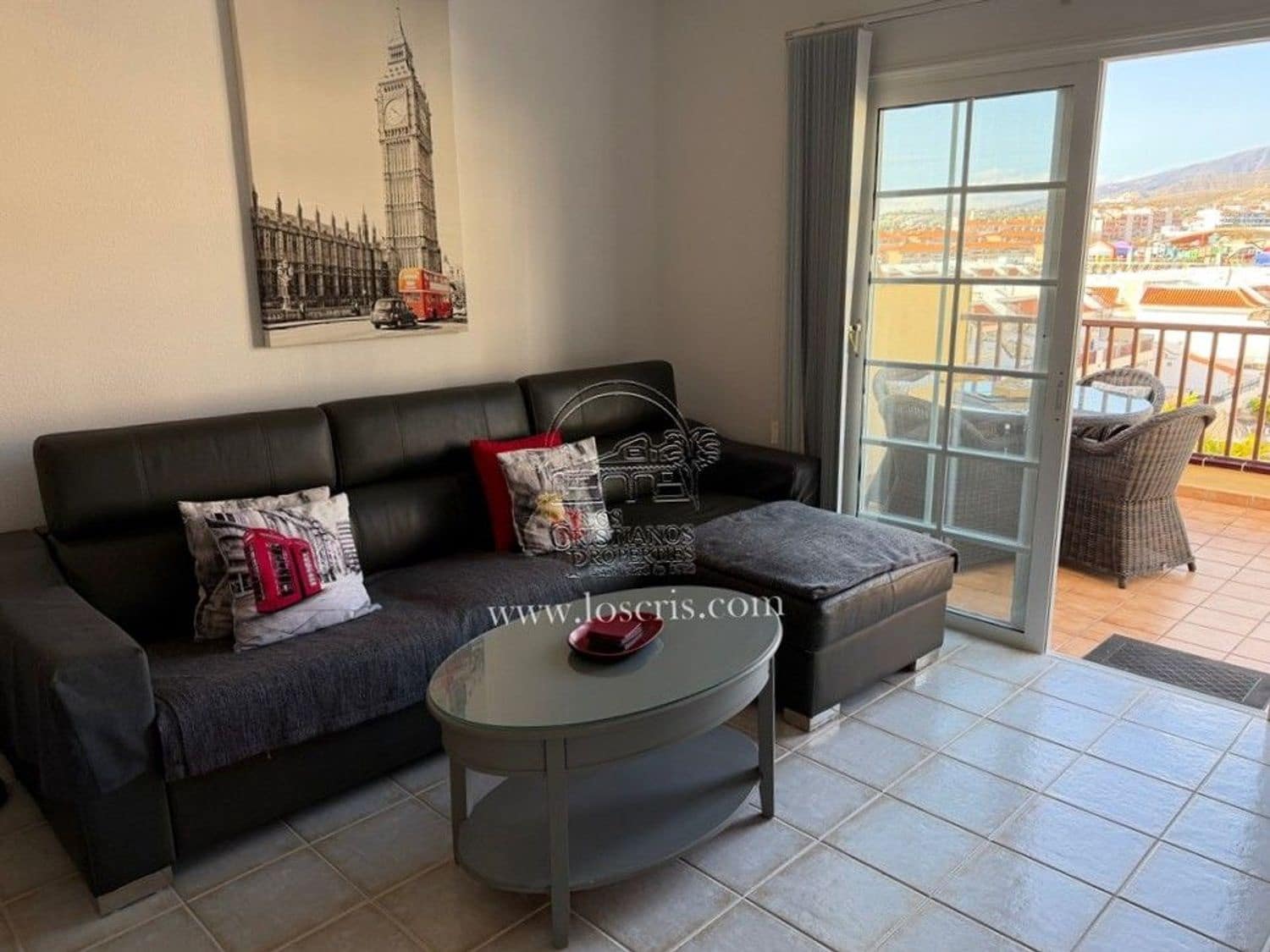 1 bedroom Apartment for sale in Los Cristianos with pool garage - € 299,000 (Ref: 9480791)