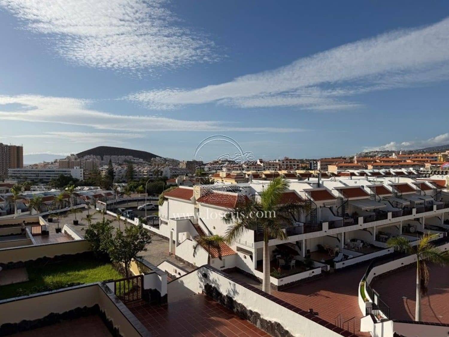 1 bedroom Apartment for sale in Los Cristianos with pool garage - € 299,000 (Ref: 9480791)