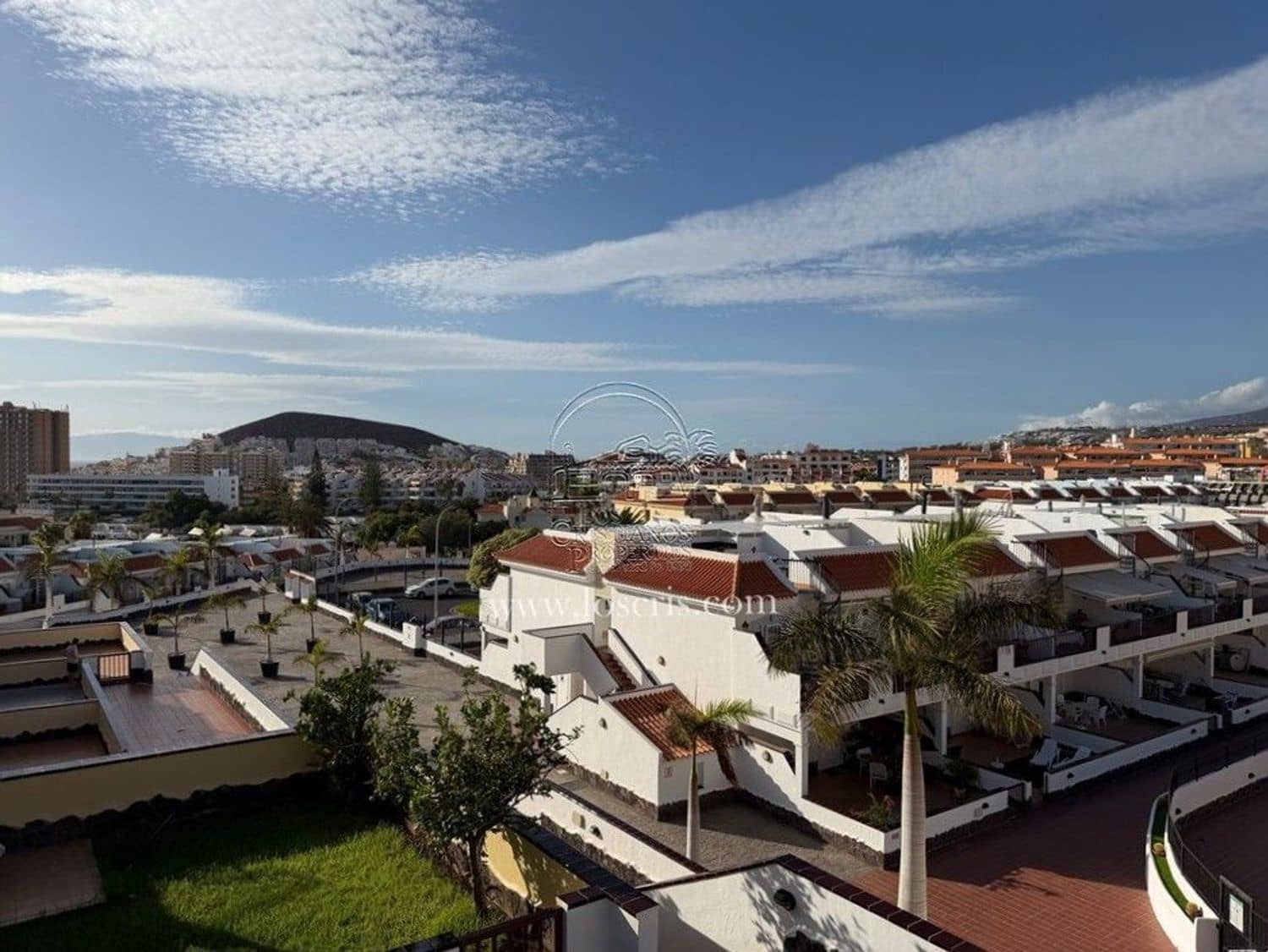 1 bedroom Apartment for sale in Los Cristianos with pool garage - € 299,000 (Ref: 9480791)