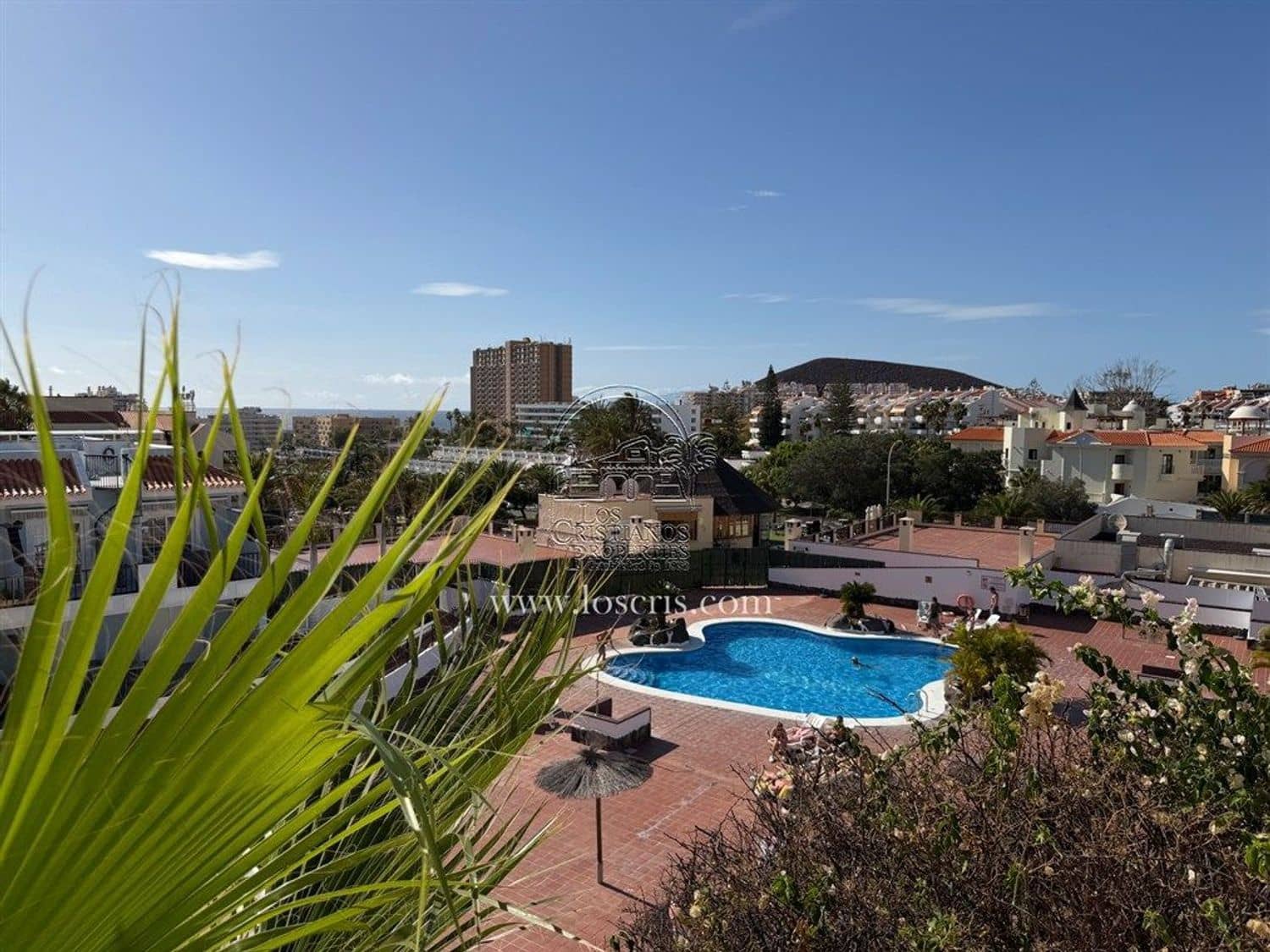 1 bedroom Apartment for sale in Los Cristianos with pool garage - € 299,000 (Ref: 9480791)