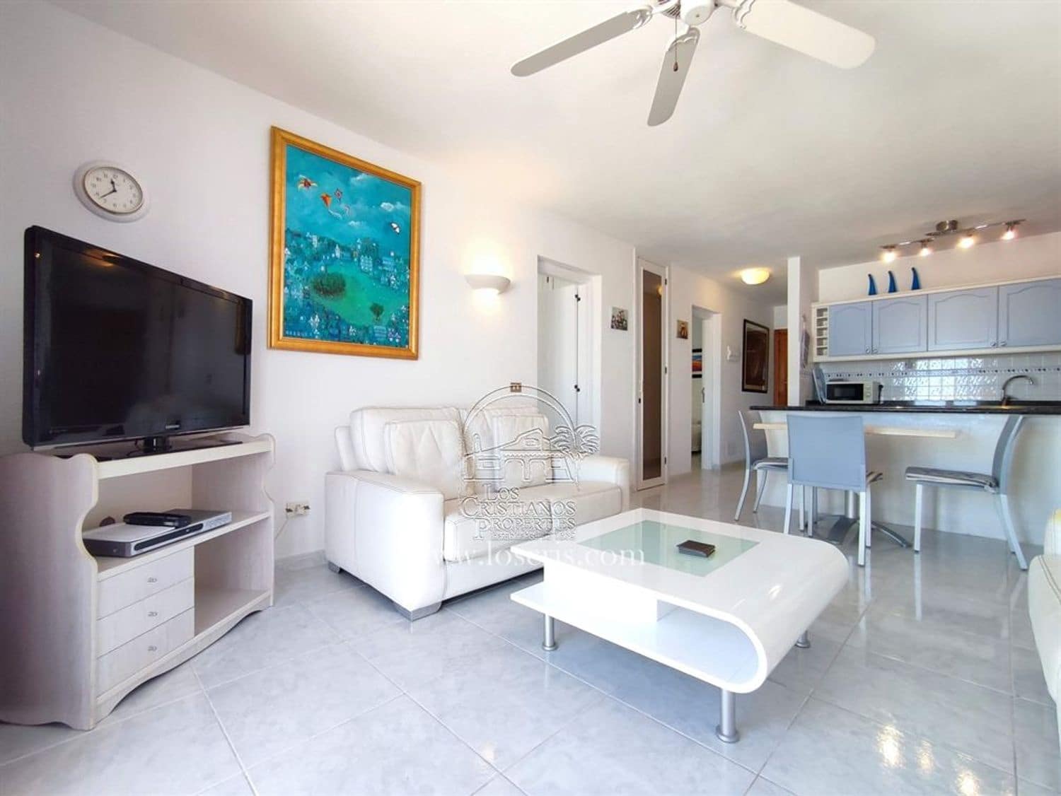 2 bedroom Apartment for sale in Los Cristianos with pool garage - € 400,000 (Ref: 9483829)