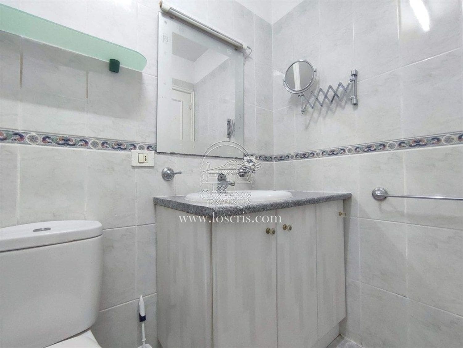 1 bedroom Apartment for sale in Los Cristianos with pool garage - € 260,000 (Ref: 9494276)