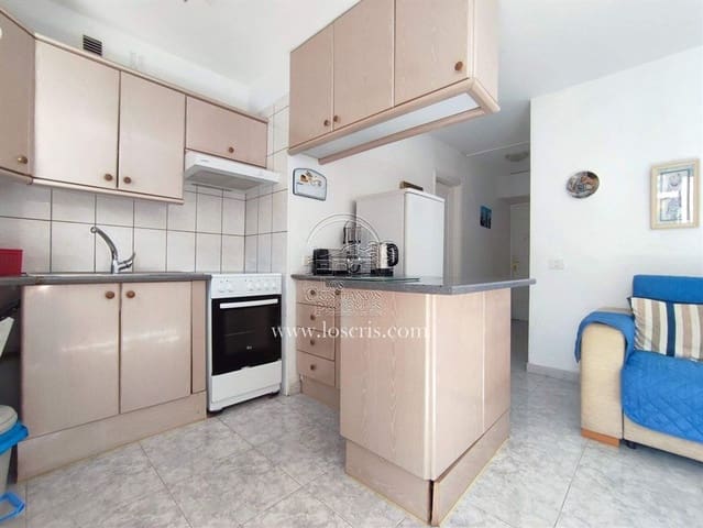 1 sovrum Lägenhet till salu i Los Cristianos, Arona med pool garage - 260 000 € (Ref: 9494276)