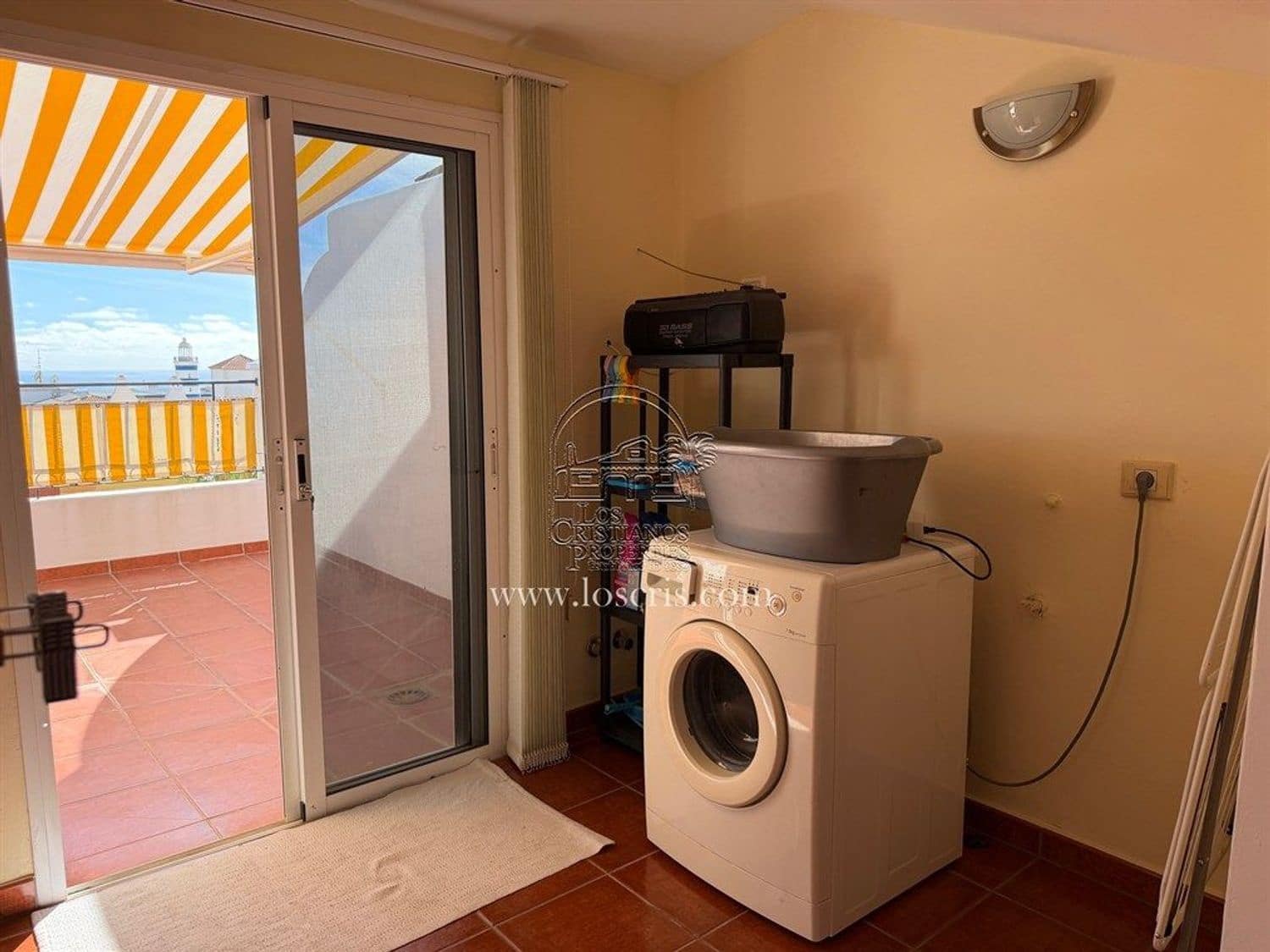 3 bedroom Townhouse for sale in Las Chafiras (San Miguel) with pool garage - € 335,000 (Ref: 9494277)