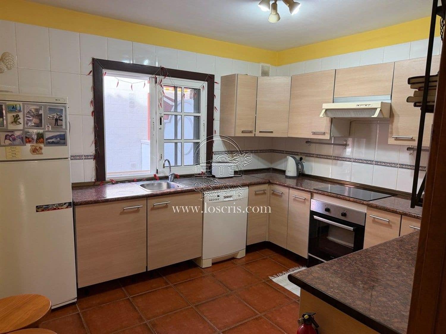 3 bedroom Townhouse for sale in Las Chafiras (San Miguel) with pool garage - € 335,000 (Ref: 9494277)