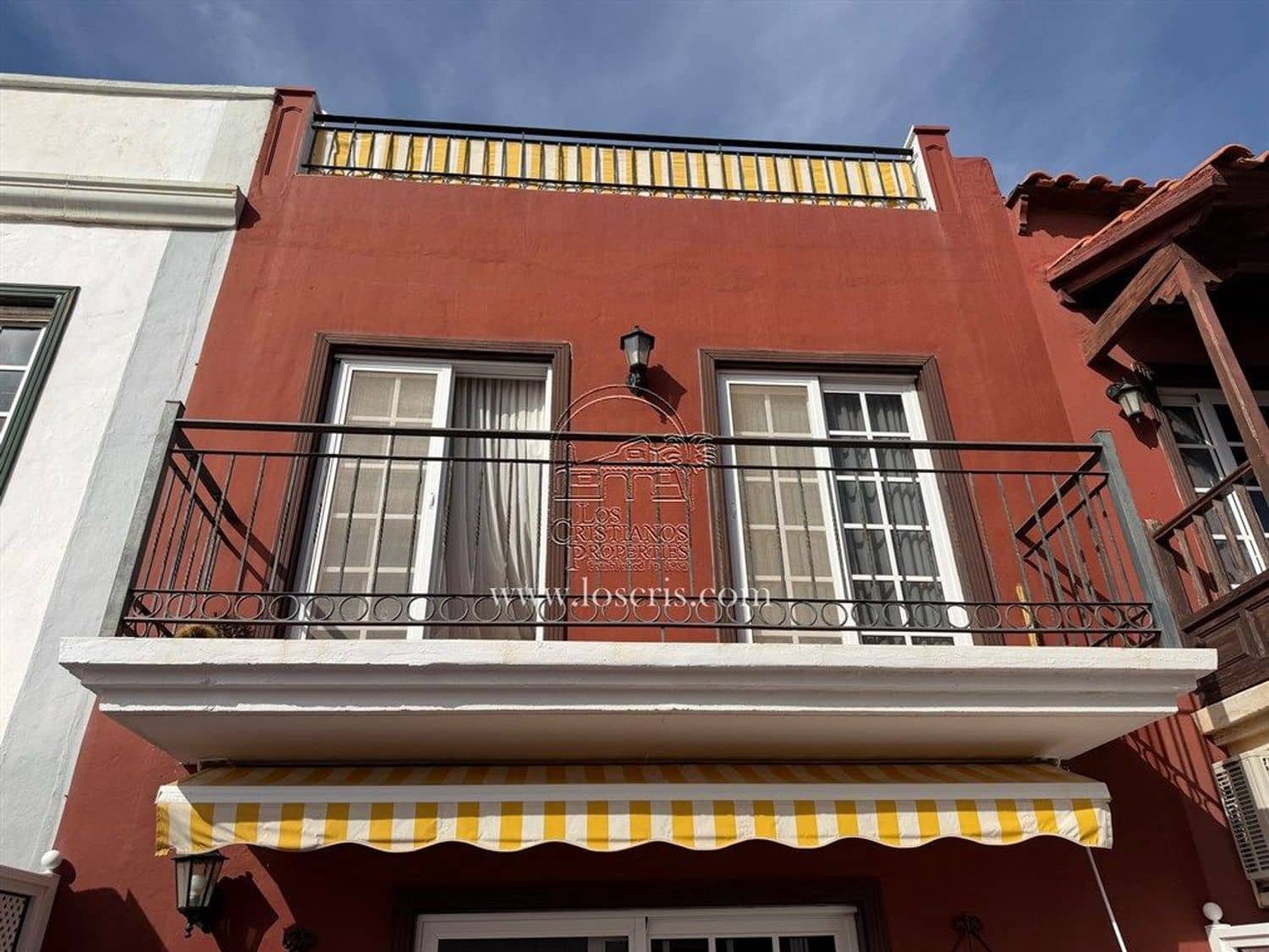 3 bedroom Townhouse for sale in Las Chafiras (San Miguel) with pool garage - € 335,000 (Ref: 9494277)