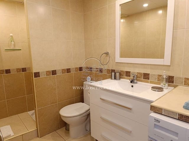 1 soverom Leilighet til salgs i Los Cristianos, Arona med svømmebasseng garasje - € 298 000 (Ref: 9550734)