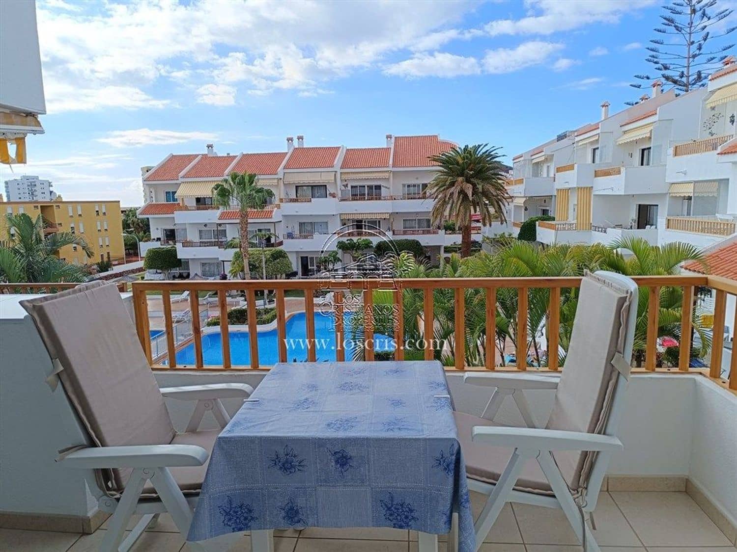 1 soverom Leilighet til salgs i Los Cristianos med svømmebasseng garasje - € 298 000 (Ref: 9550734)