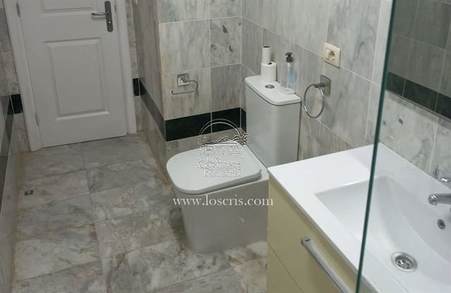 1 quarto Apartamento para venda em Los Cristianos, Arona com piscina garagem - 299 950 € (Ref: 9585377)