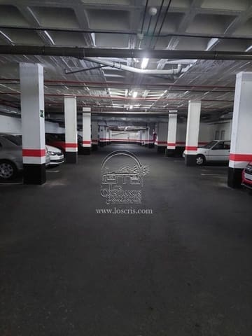 Autotalli myytävänä paikassa Los Cristianos, Arona - 20 000 € (Ref: 9626996)