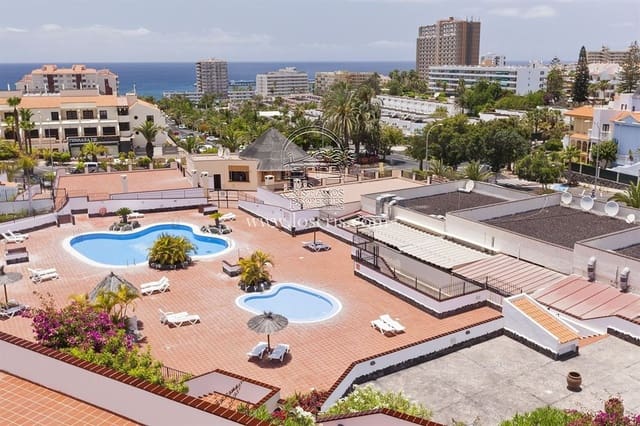 Garage for sale in Los Cristianos, Arona - € 18,000 (Ref: 9629612)