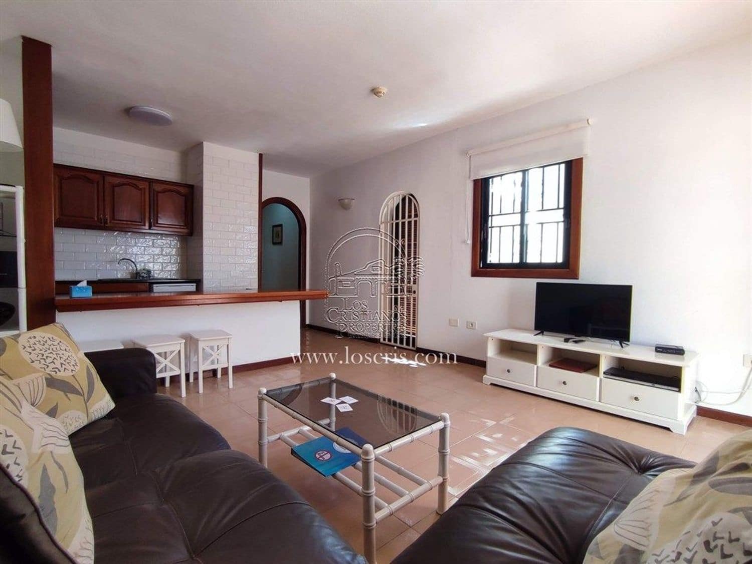 2 bedroom Apartment for sale in Los Cristianos with pool garage - € 370,000 (Ref: 9665653)