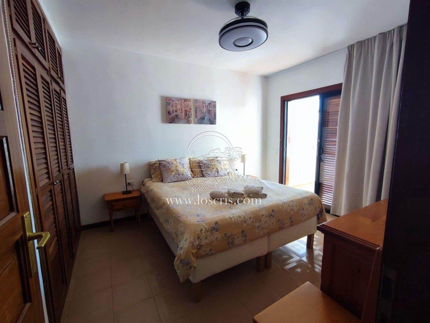 2 bedroom Apartment for sale in Los Cristianos with pool garage - € 370,000 (Ref: 9665653)