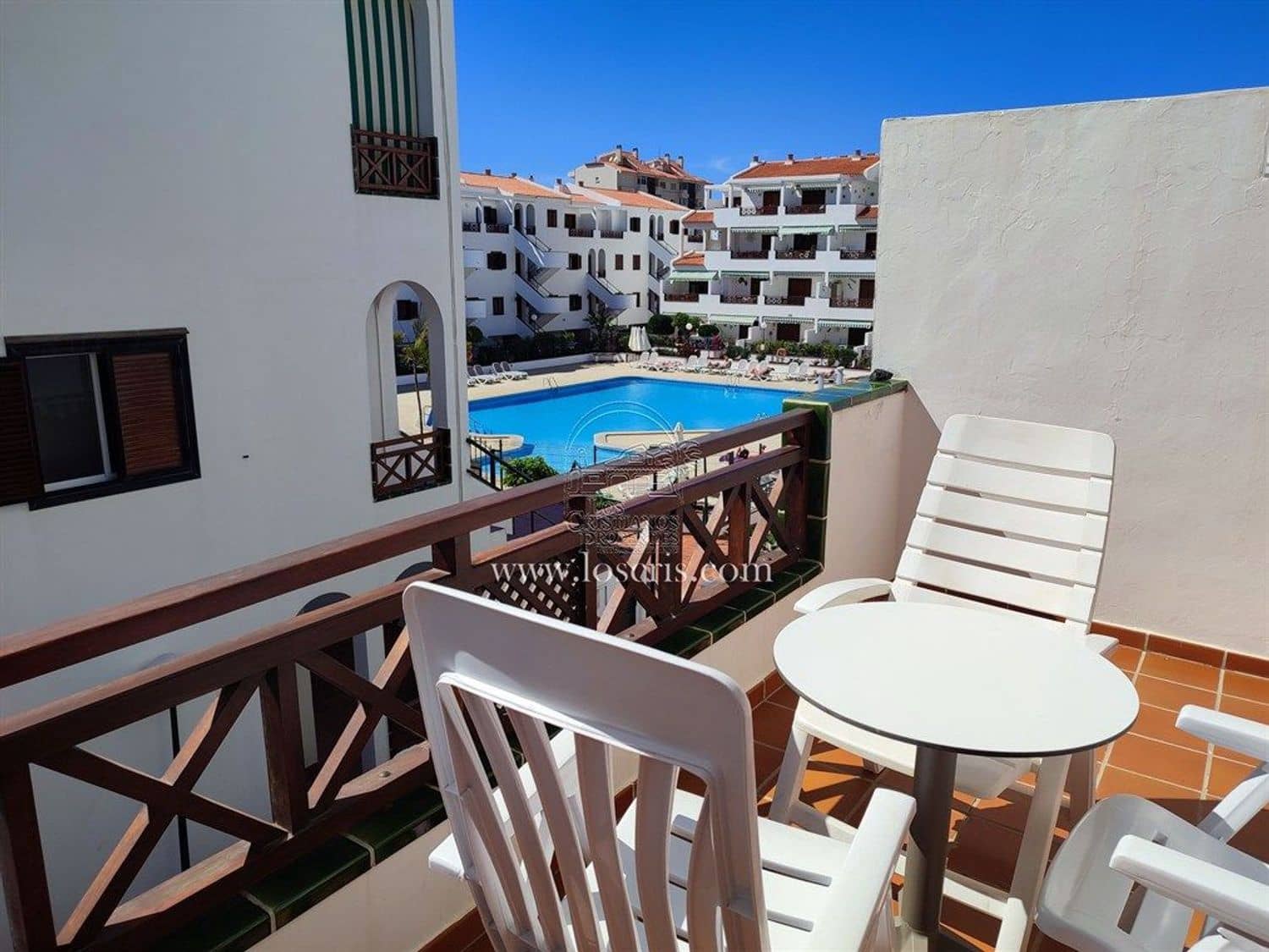 2 bedroom Apartment for sale in Los Cristianos with pool garage - € 370,000 (Ref: 9665653)