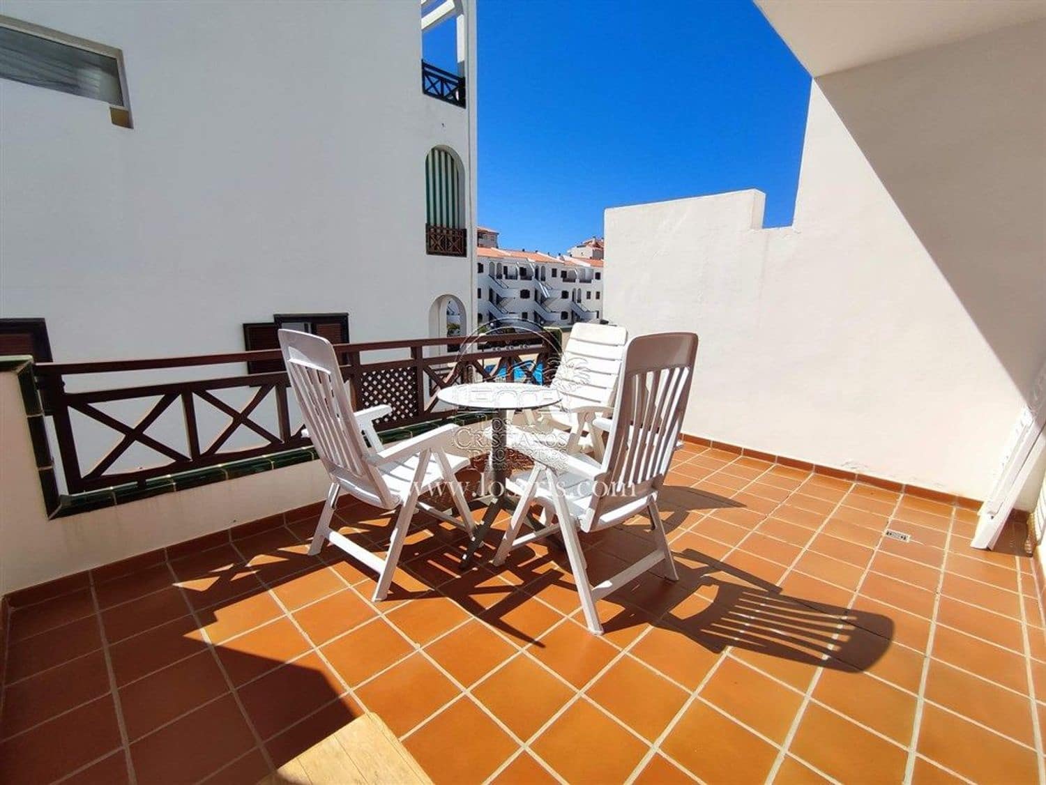 2 bedroom Apartment for sale in Los Cristianos with pool garage - € 370,000 (Ref: 9665653)