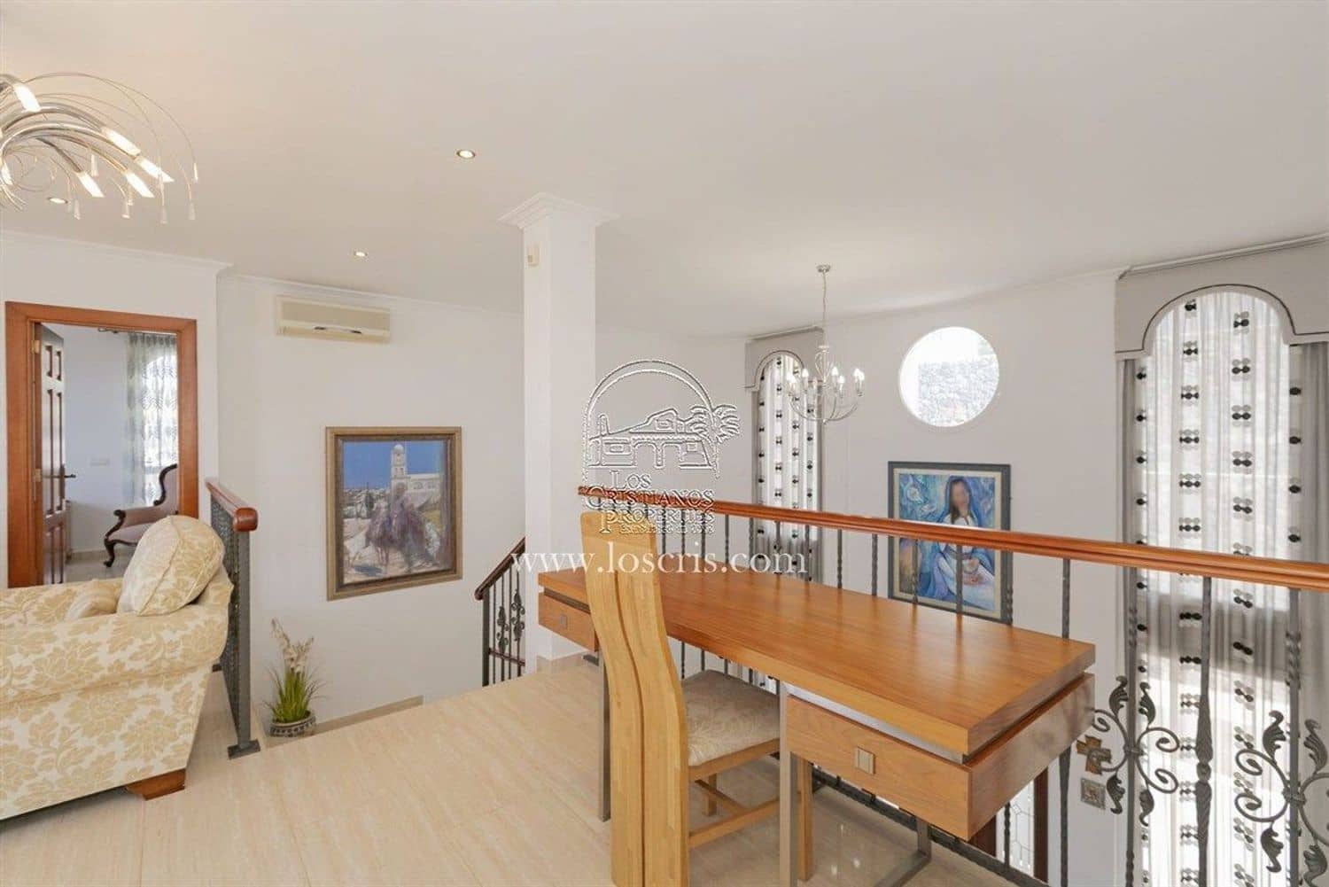 8 chambre Villa/Maison à vendre à Costa Adeje avec piscine garage - 1 450 000 € (Ref: 9673719)