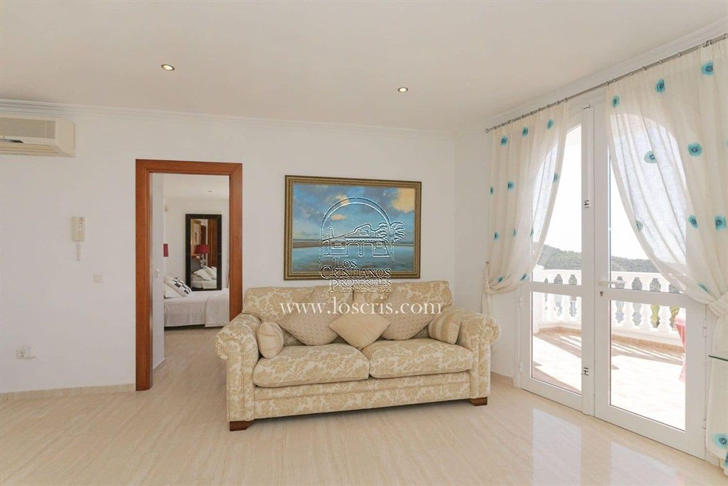 8 chambre Villa/Maison à vendre à Costa Adeje avec piscine garage - 1 450 000 € (Ref: 9673719)