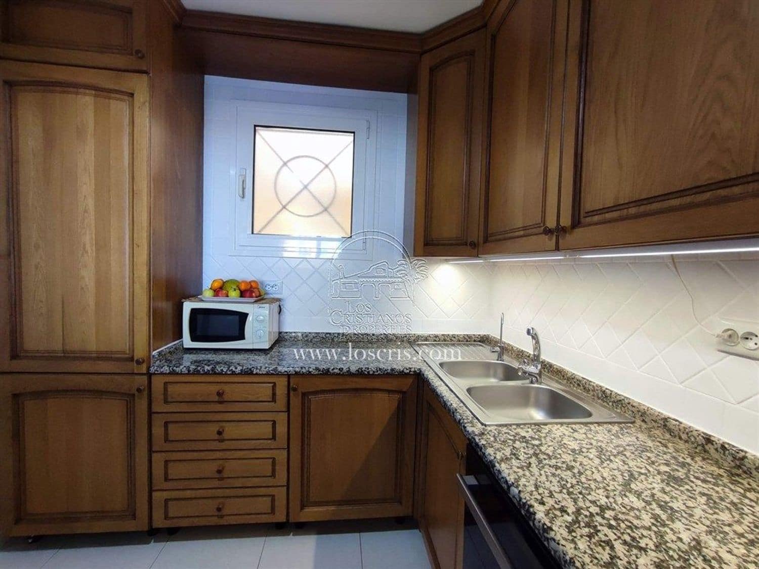 1 chambre Appartement à vendre à El Medano avec piscine garage - 385 000 € (Ref: 9747431)