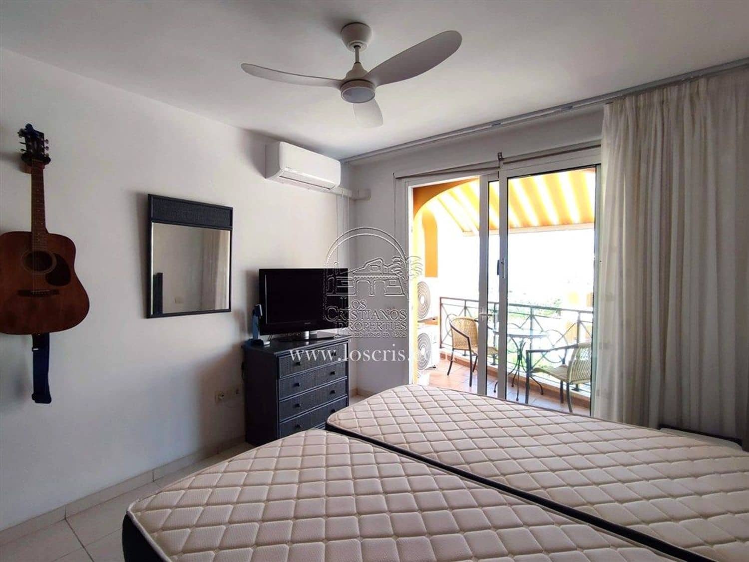 1 chambre Appartement à vendre à El Medano avec piscine garage - 385 000 € (Ref: 9747431)