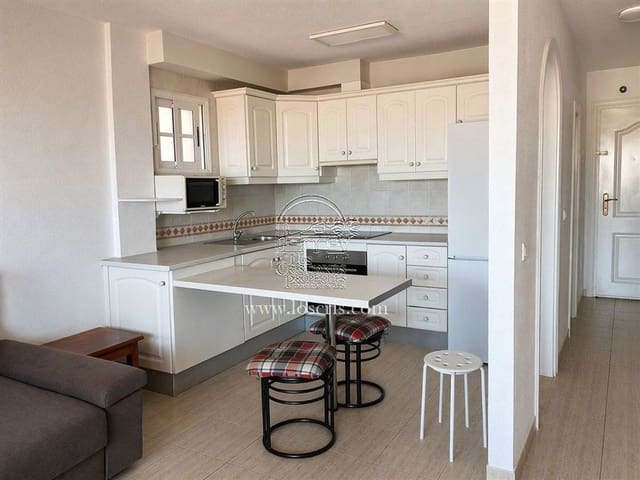 1 soveværelse Lejlighed til salg i Los Cristianos, Arona med swimmingpool garage - € 310.000 (Ref: 9798520)