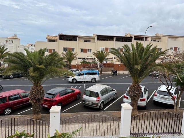 Leilighet til salgs i Los Cristianos, Arona med svømmebasseng garasje - € 299 000 (Ref: 9798521)