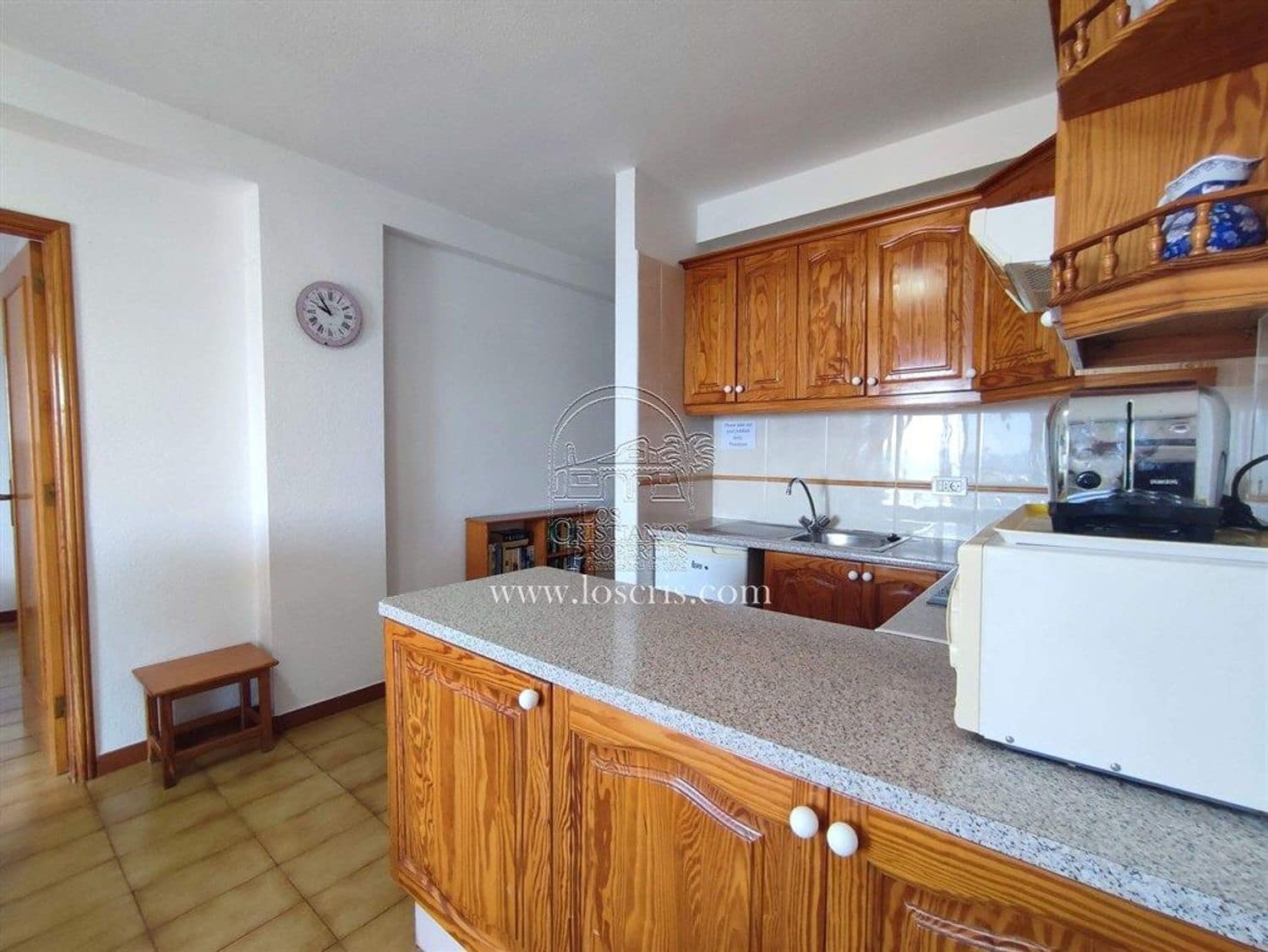 1 soverom Leilighet til salgs i Los Cristianos med svømmebasseng garasje - € 265 000 (Ref: 9828251)