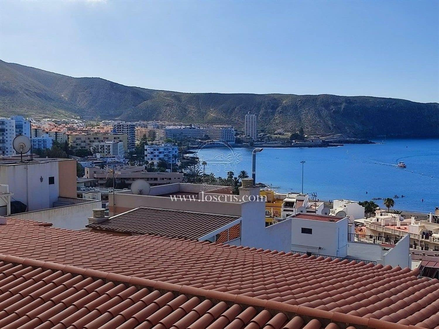 1 soverom Leilighet til salgs i Los Cristianos med svømmebasseng garasje - € 265 000 (Ref: 9828251)