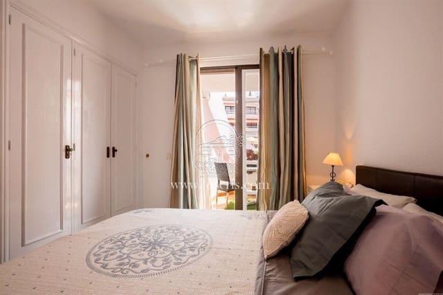 1 soverom Leilighet til salgs i Los Cristianos, Arona med svømmebasseng garasje - € 279 000 (Ref: 9877777)