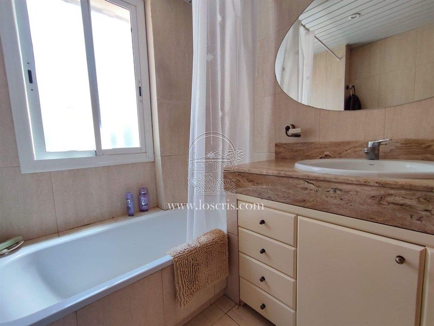 Apartamento de 3 habitaciones en Santa Cruz de Tenerife en venta con piscina garaje - 620.000 € (Ref: 9909884)