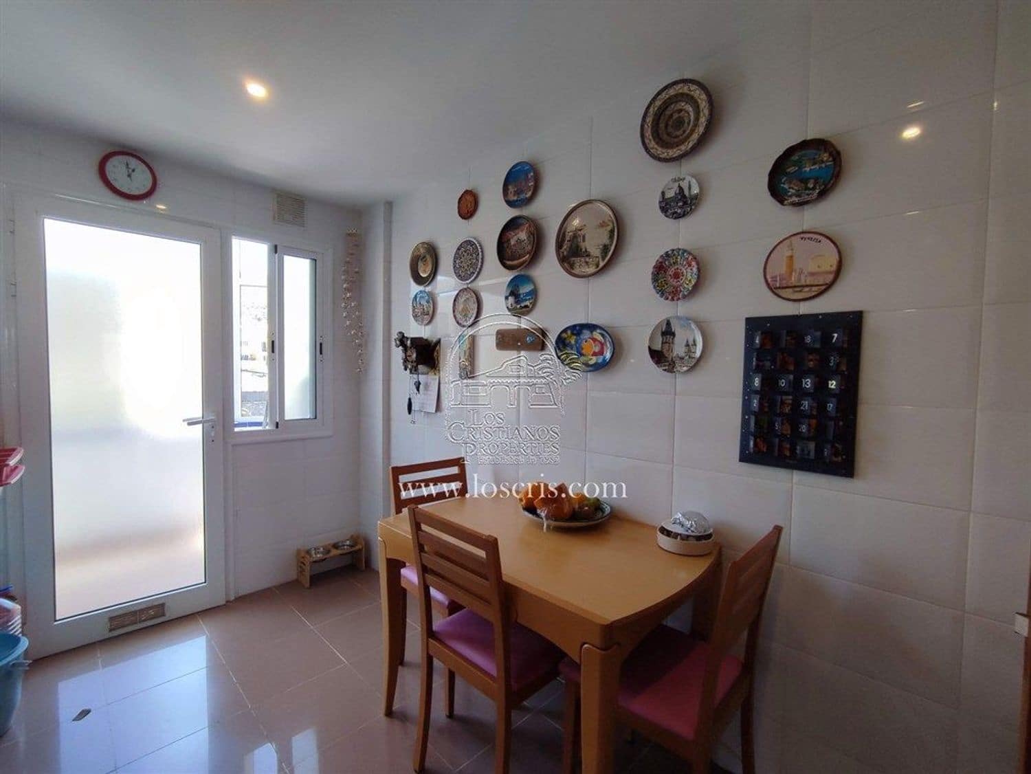Apartamento de 3 habitaciones en Santa Cruz de Tenerife en venta con piscina garaje - 620.000 € (Ref: 9909884)
