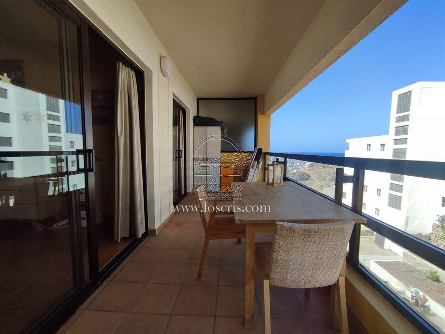 1 makuuhuone Huoneisto myytävänä paikassa Santa Cruz de Tenerife mukana uima-altaan 
autotalli - 265 000 € (Ref: 9909886)