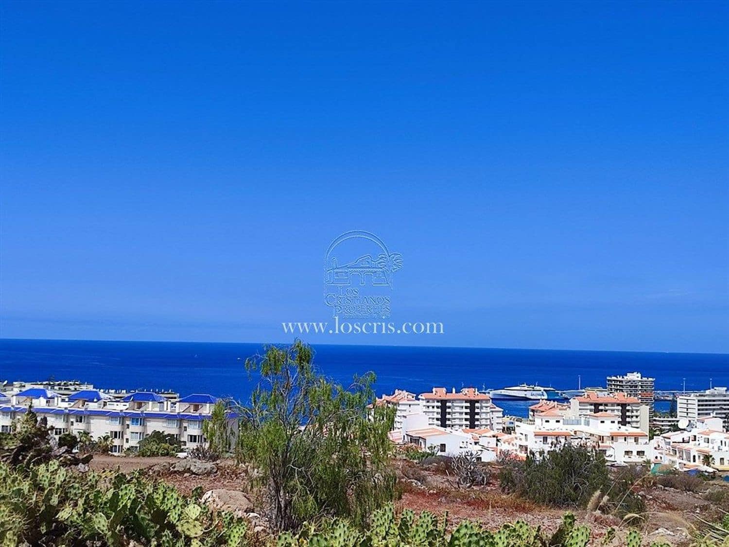 Apartment for sale in Los Cristianos with pool garage - € 220,000 (Ref: 9921651)