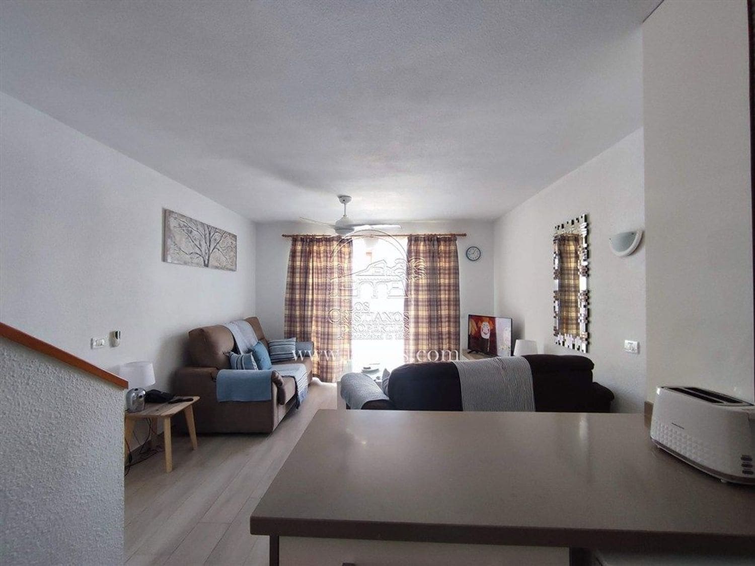 1 bedroom Apartment for sale in Los Cristianos with garage - € 289,000 (Ref: 9935480)
