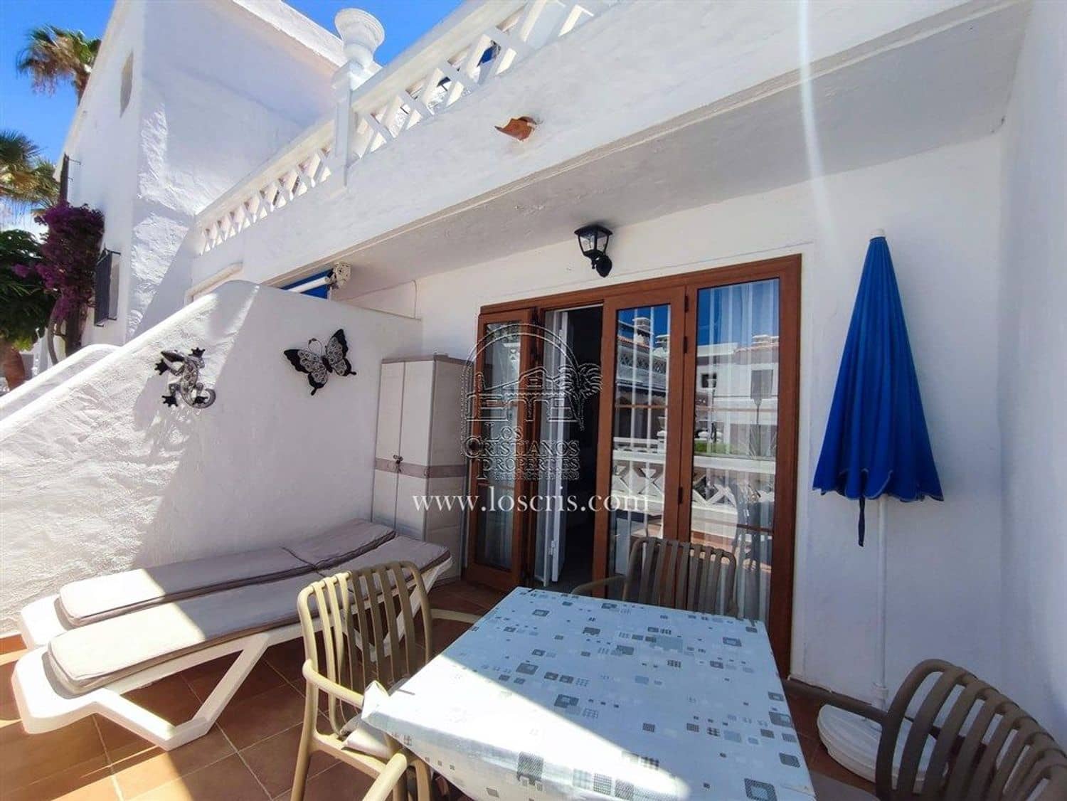 1 bedroom Apartment for sale in Los Cristianos with garage - € 289,000 (Ref: 9935480)
