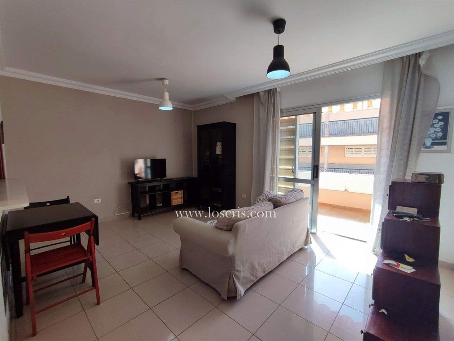 1 Zimmer Apartment zu verkaufen in Los Cristianos mit Pool Garage - 273.000 € (Ref: 9953681)