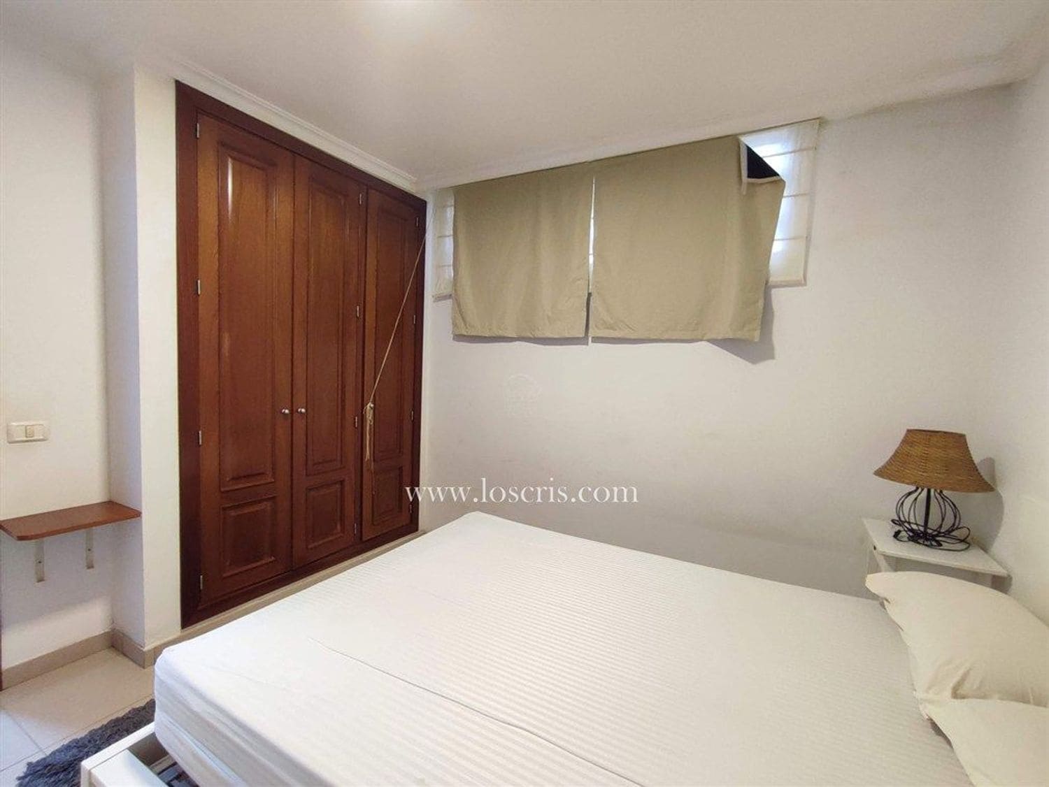 1 Zimmer Apartment zu verkaufen in Los Cristianos mit Pool Garage - 273.000 € (Ref: 9953681)