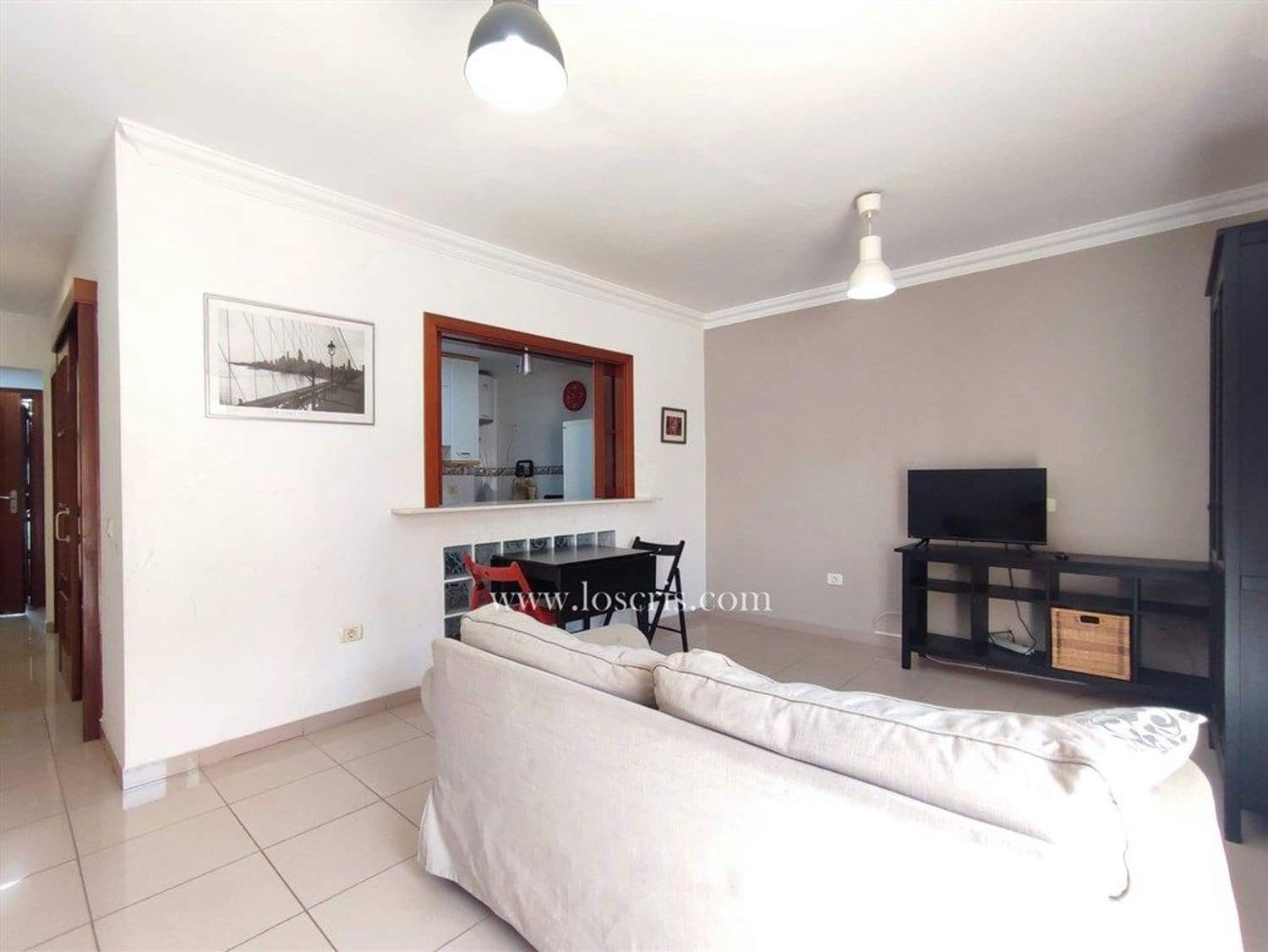 1 Zimmer Apartment zu verkaufen in Los Cristianos mit Pool Garage - 273.000 € (Ref: 9953681)