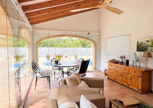 2 bedroom Villa for sale in Javea / Xàbia with pool garage - € 595,000 (Ref: 10006019)