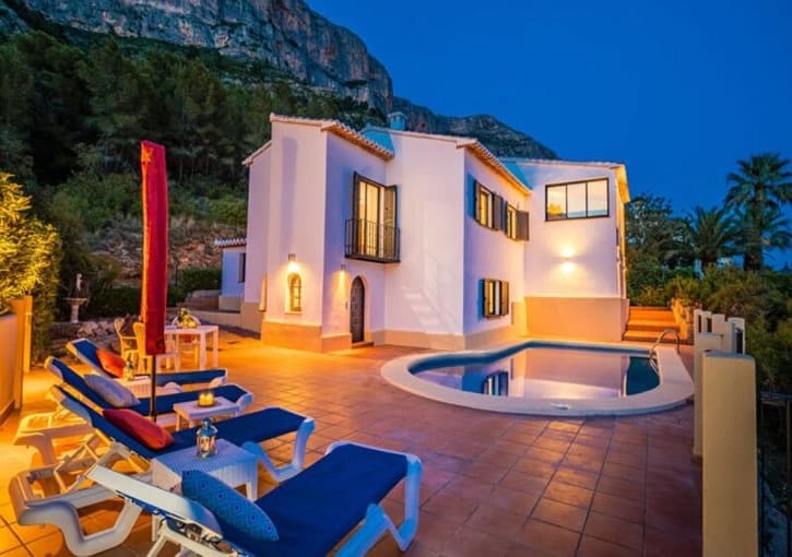 4 bedroom Villa for sale in Javea / Xabia with pool - € 795,000 (Ref: 10015853)