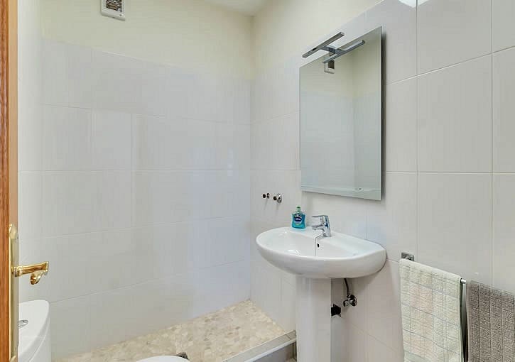 Local Comercial de 5 habitaciones en Moraira en venta con garaje - 1.600.000 € (Ref: 10015857)